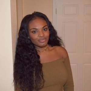 Meet your Posher, Brianna